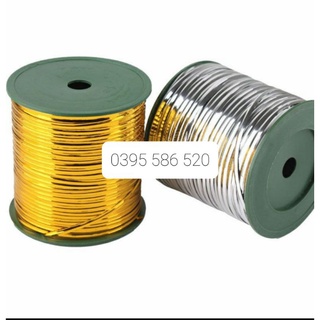 Kẽm cột nơ bó hoa.