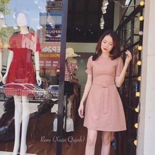 Đầm xoè kèm belt