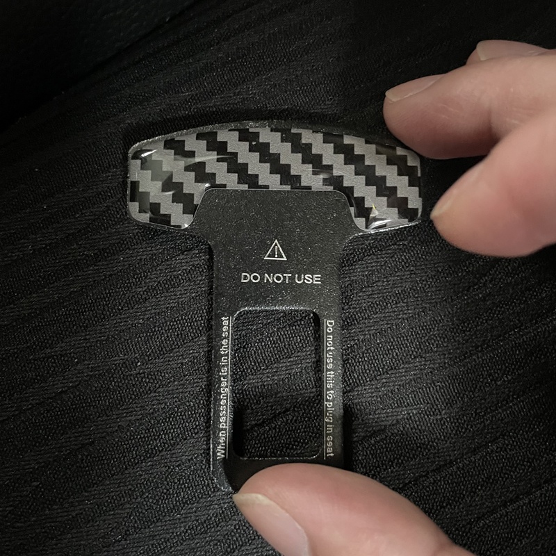 1 Chốt Khóa Dây Đai An Toàn Xe Hơi Thông Dụng