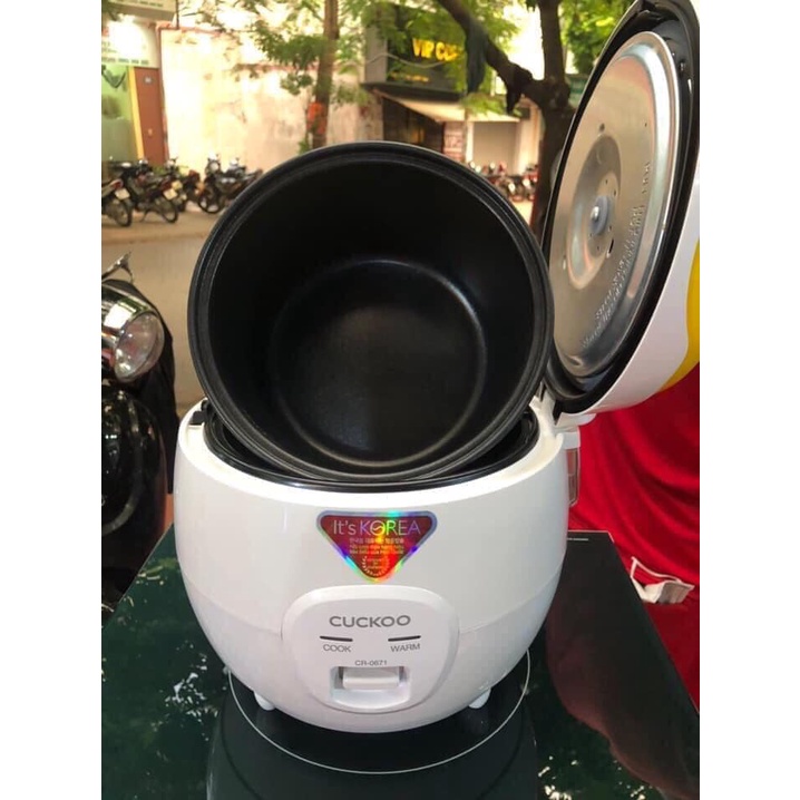 Nồi cơm điện Cuckoo CR-0671 1.08 lít