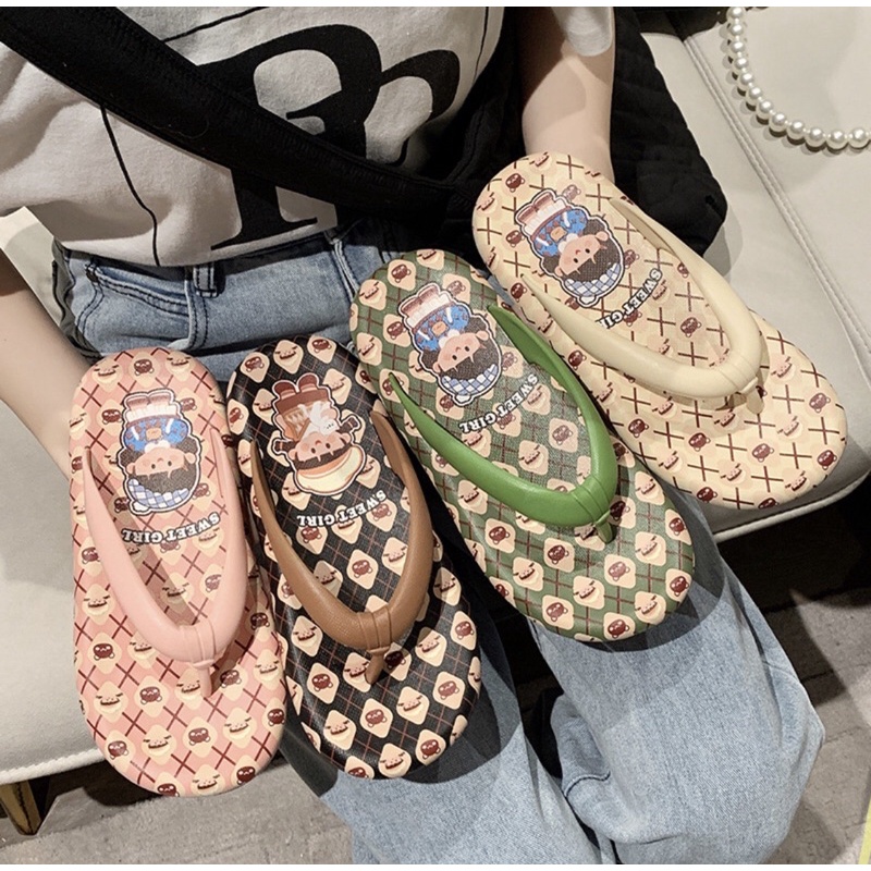 Dép kẹp cô gái QC