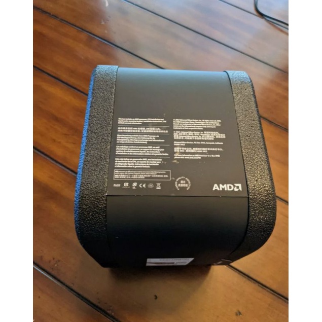 Bộ xử lý AMD Threadripper 1900x Whitehaven