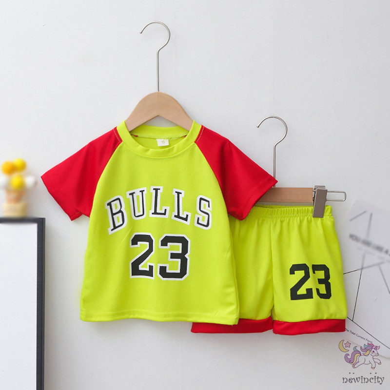 Bộ đồ áo thun tay ngắn + quần short phong cách thời trang hàn quốc dành cho bé trai