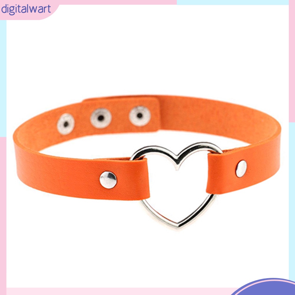 Vòng cổ choker da nhân tạo mặt trái tim kim loại phong cách Gothic trẻ trung cá tính dành cho nữ