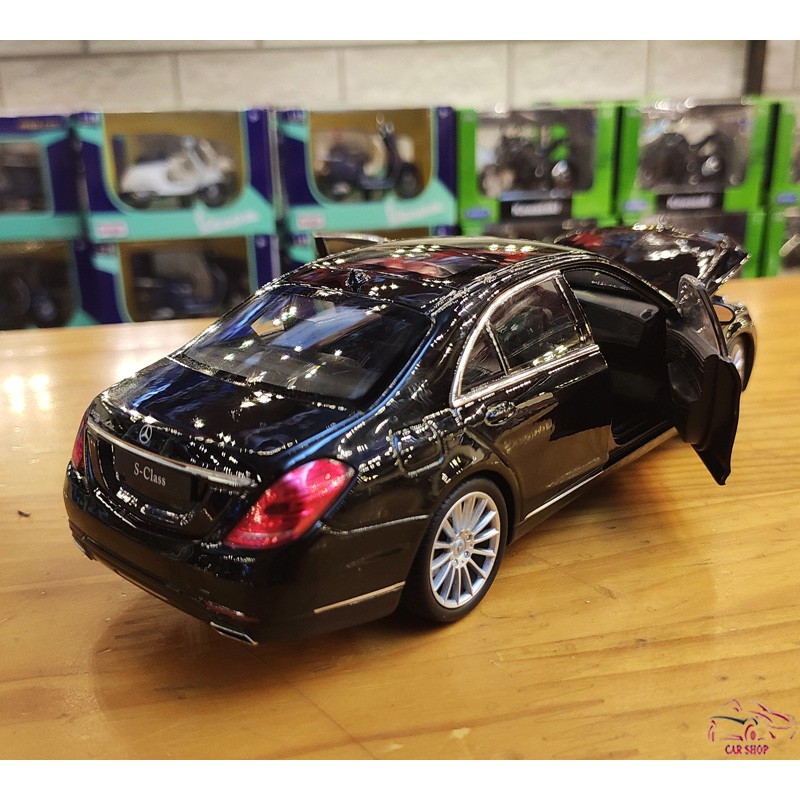 Mô hình xe Sắt Mercedes-Benz S500 Welly FX tỉ lệ 1:24 màu đen