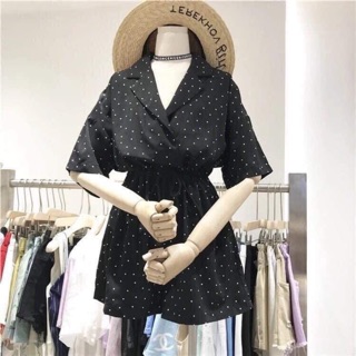 Jumpsuit cổ vest chấm bi