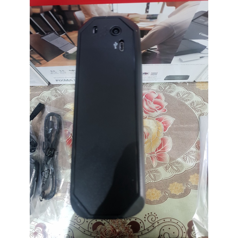 Máy in Canon PIXMA TR150 có pin đi kèm