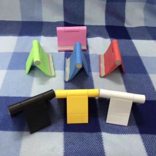 GIÁ ĐỠ ĐIỆN THOẠI UNIVERSAL STAND ( giao màu ngẫu nhiên)
