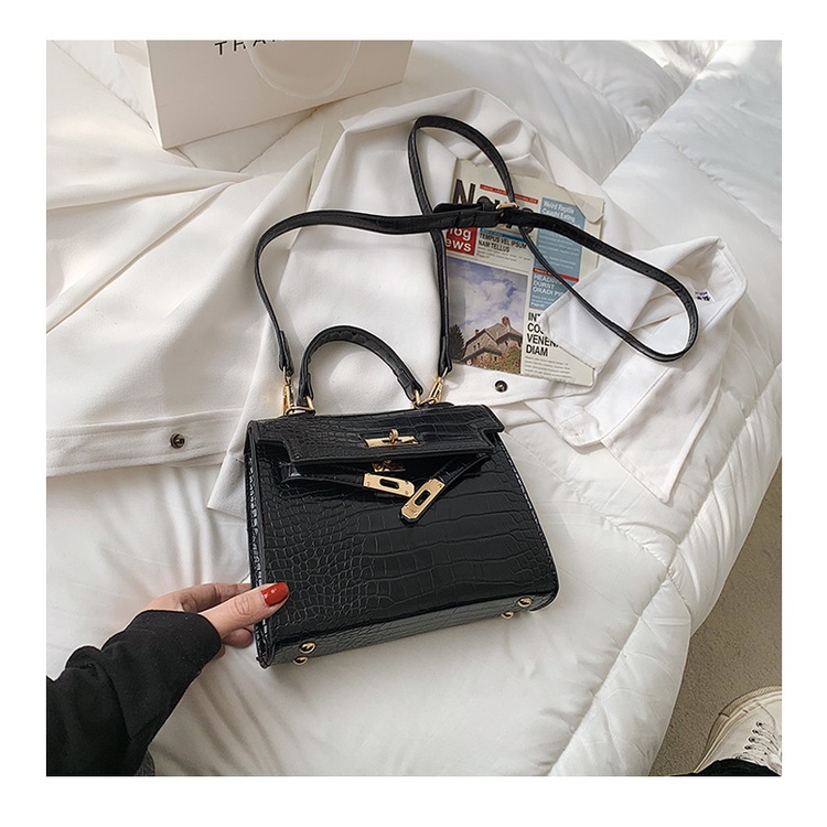 [ẢNH VIDEO THẬT] TẶNG KHĂN LỤA - Túi xách nữ đeo chéo đẹp khóa vặn da rắn túi xách tay Superbag866 119