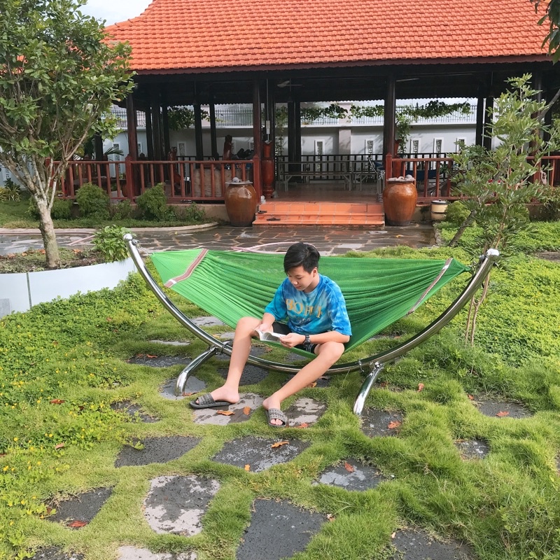 Võng Vầng Trăng Khuyết 201
