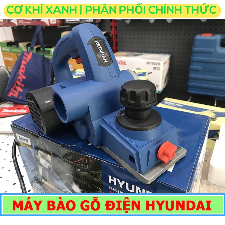 Máy bào gỗ cầm tay Hyundai HBD821N