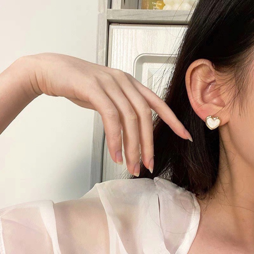 Hoa tai nữ bạc 925 tròn nhỏ cá tính đính đá kim cương đơn giản xinh đẹp hình trái tim May Jewelry MJ067