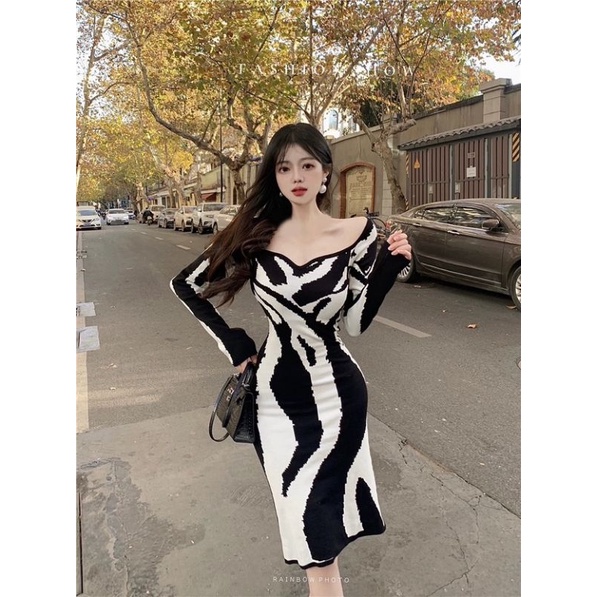 Đầm len body tay dài họa tiết