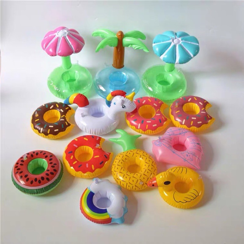 Phao cho doll và để cốc