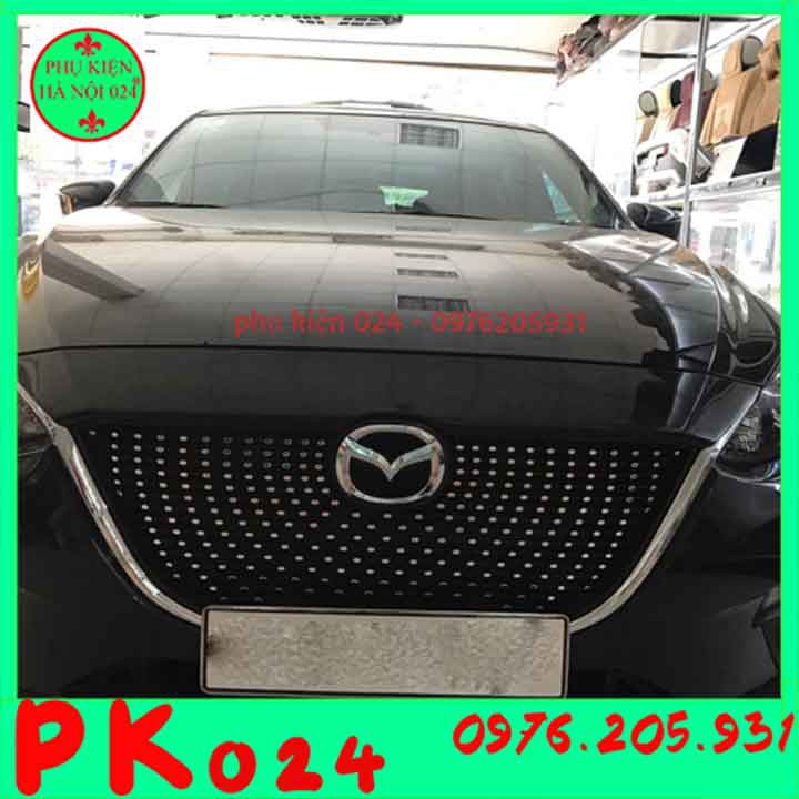 Mặt ca lăng, calang sao rơi Mazda 3 2017-2019 trang trí làm đẹp xe