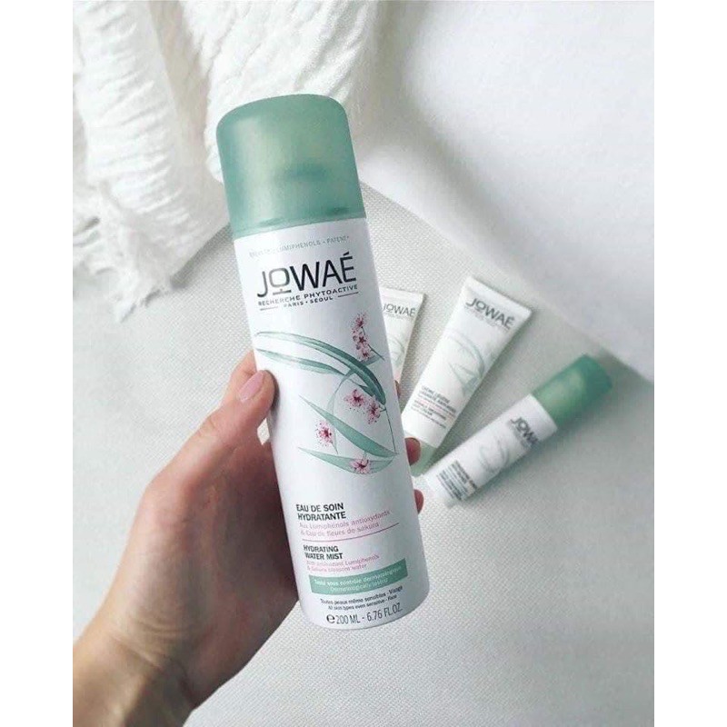 Xịt Dưỡng JOWAE HYDRATING WATER MIST 200ml