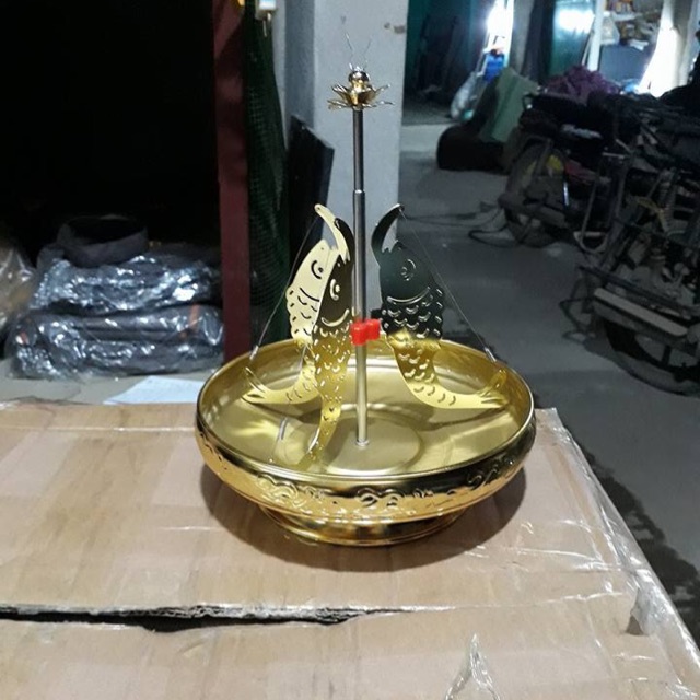Khay cắm nhang vòng bằng đồng hình cá dụng cụ đốt trầm hương phụ kiên thác khói đồ thờ cúng