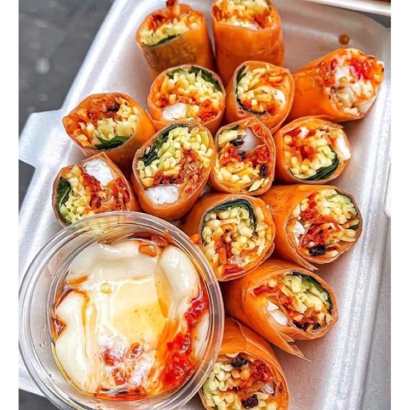 Bánh tráng vuông đỏ Mạnh Hùng dùng để cuốn bánh tráng bơ thơm ngon