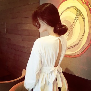 [Order]Áo sơ mi trắng cổ tròn hở lưng