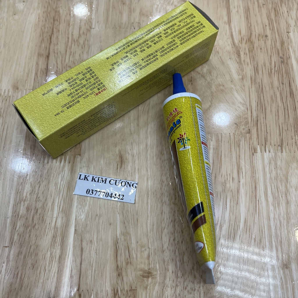 Keo dán màn hình (50mL)