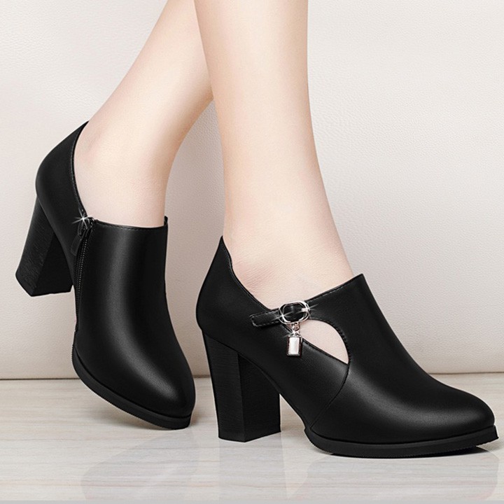 (Bảo hành 12 tháng) Giày Bốt nữ khoét hình bán nguyệt - Giày boot nữ da mềm gót cao 7cm - Linus LN1682 | BigBuy360 - bigbuy360.vn