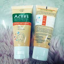 Sữa rửa mặt Acnes Vitamin Cleanser 25g