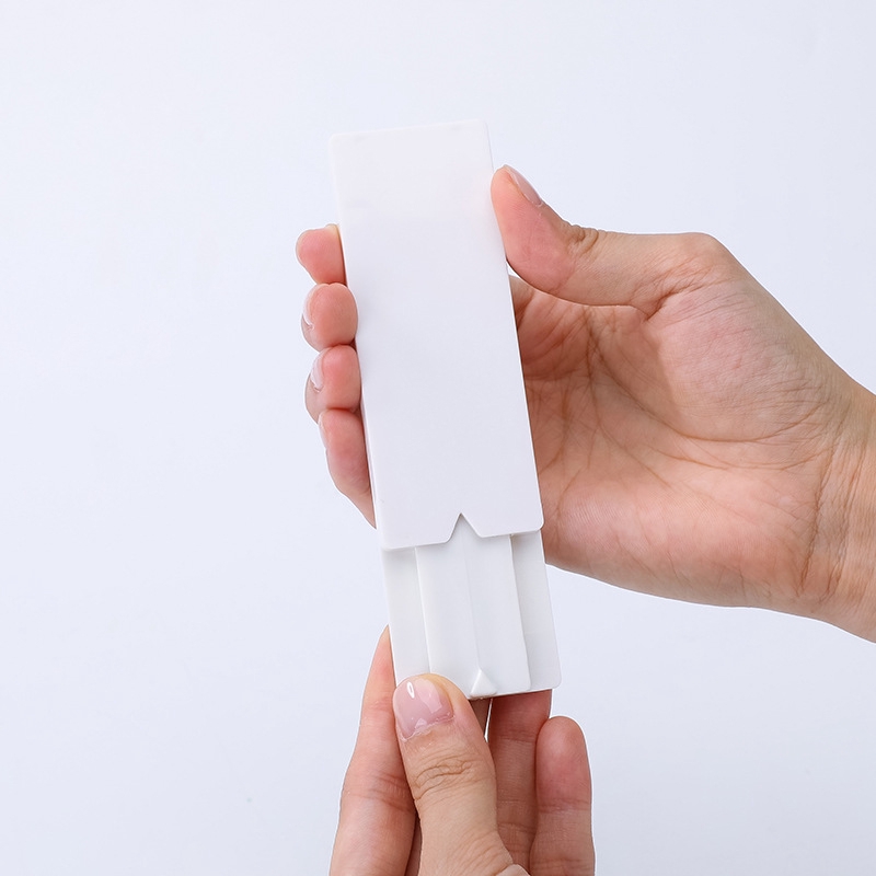 Giá Đỡ Cố Định Ổ Cắm Điện Gắn Tường Không Cần Khoan Tiện Dụng Cho Gia Đình / Văn Phòng