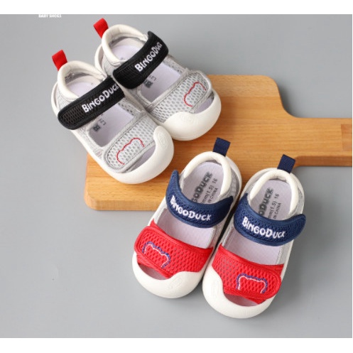 Sandal tập đi cho bé trai, bé gái đế mềm, êm chân