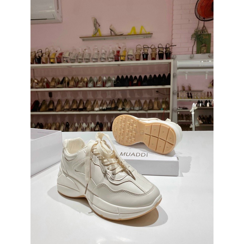 Giày thể thao nữ đế cao xinh xắn | BigBuy360 - bigbuy360.vn