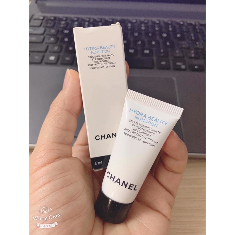 Kem dưỡng Chà neo Hydra Beauty Nutrition Dry Skin Mini 5ml