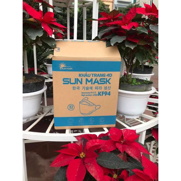 (Thùng 300 chiếc) Thùng khẩu trang chính hãng kf94 Sun mask kháng khuẩn màu trắng