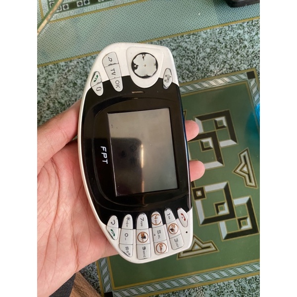 Điện thoại FPT F Game cảm ứng