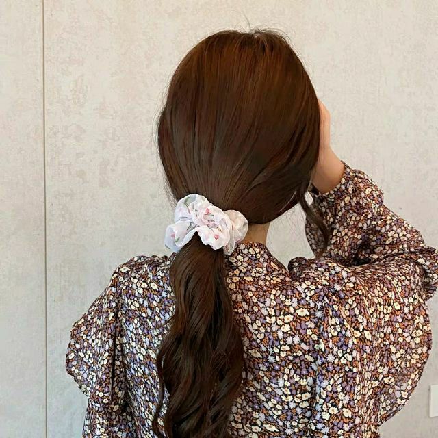 Dây cột tóc scrunchies vải voan họa tiết cherry
