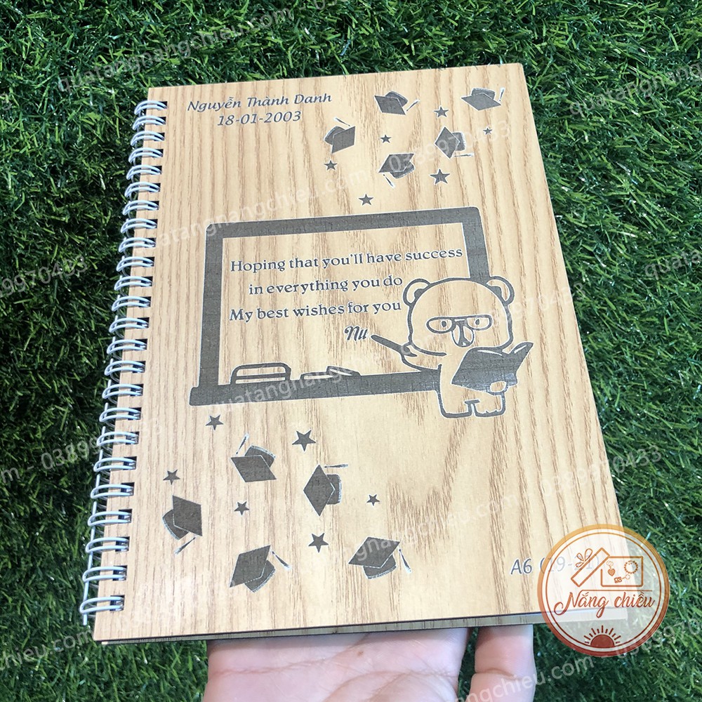Sổ tay quà tặng tri ân thầy cô thiết kế theo yêu cầu - Sổ bìa gỗ cứng, gáy xoắn lò xo hiện đại dày 100 trang