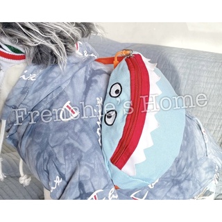 🎒 túi bao tử/ balo đeo chéo “cá mập 🦈” cho chó bull/pug 🥰