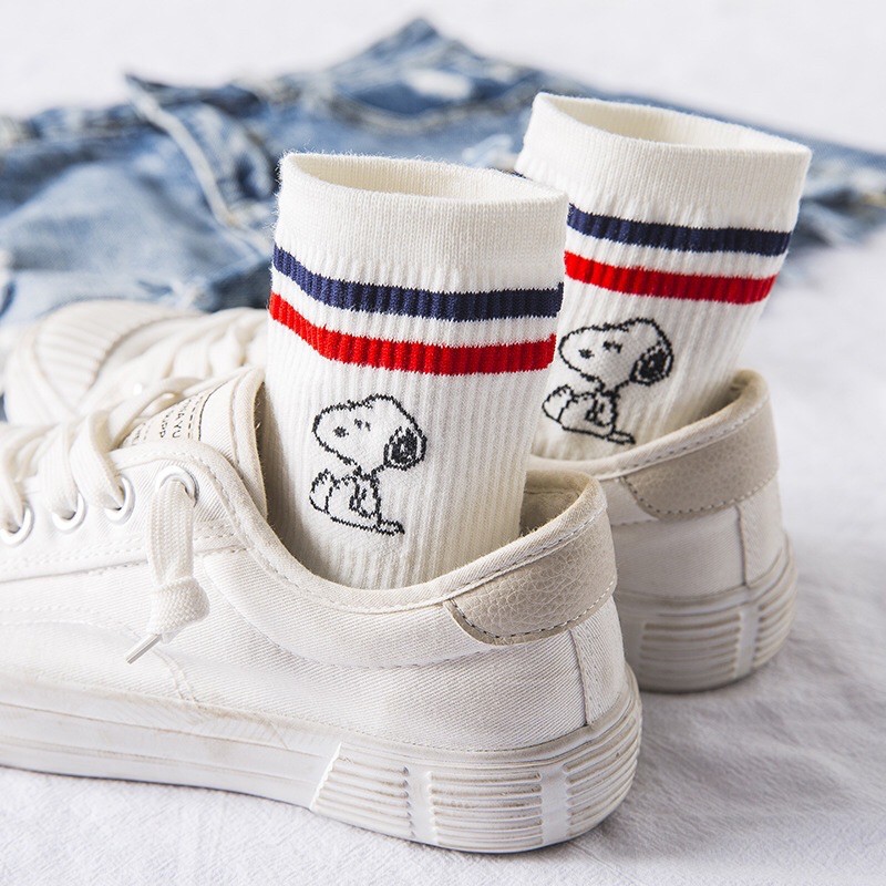 Tất hai sọc snoopy cao cổ