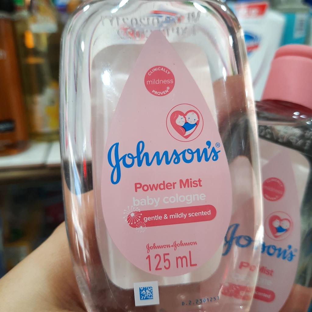 Nước hoa Johnsons baby 125ml màu hồng