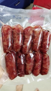 Lạp xưởng trứng muối
