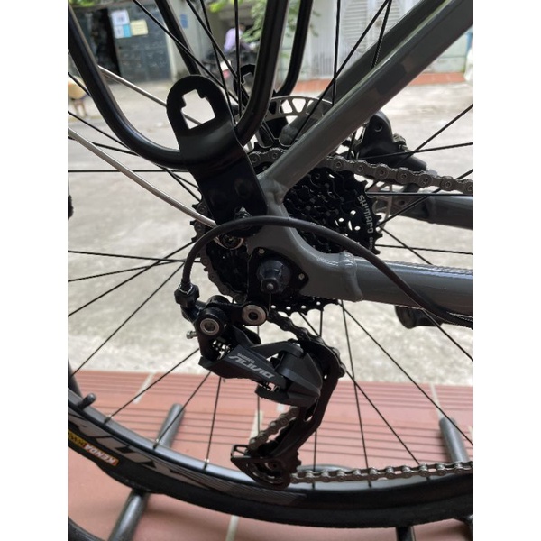 Xe Đạp Thể Thao Chevaux HK Pro - Khung Nhôm, Groupset Shimano Alivio, Bánh 700*38c