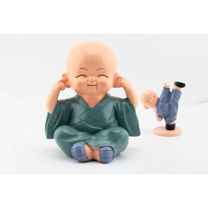 Tượng tứ không, tượng chú tiểu không nghe, không nói, không nhìn, không làm để ô tô, bàn làm việc đáng yêu.