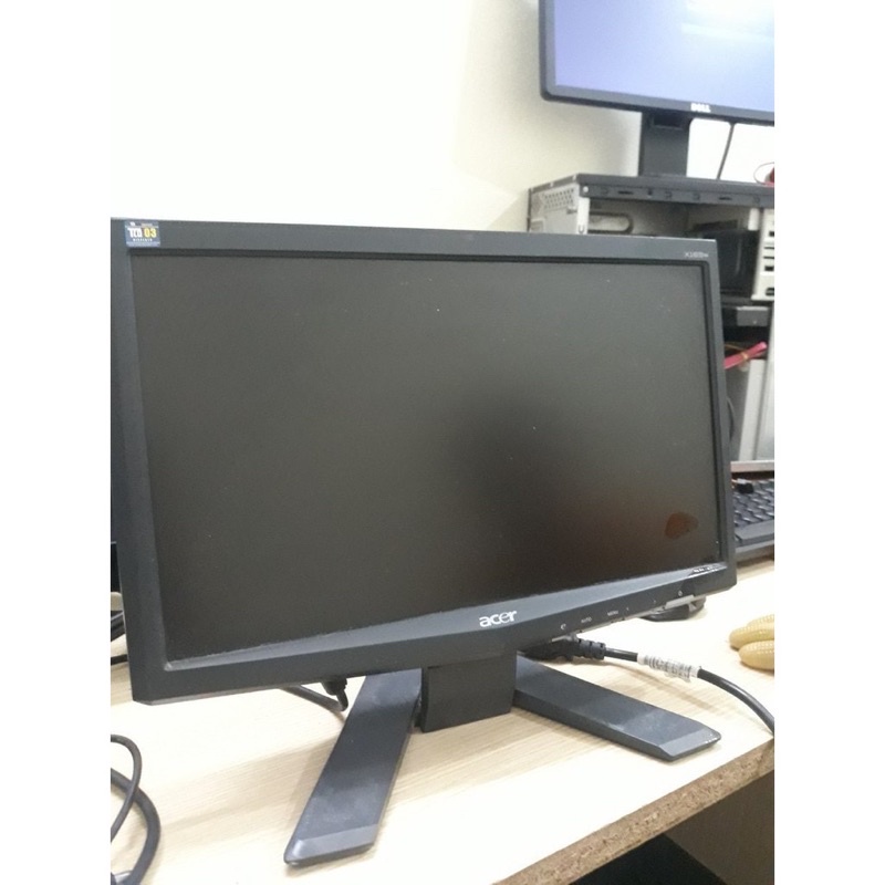 Màn hình 16 inch các loại cũ hiển thị tốt | BigBuy360 - bigbuy360.vn