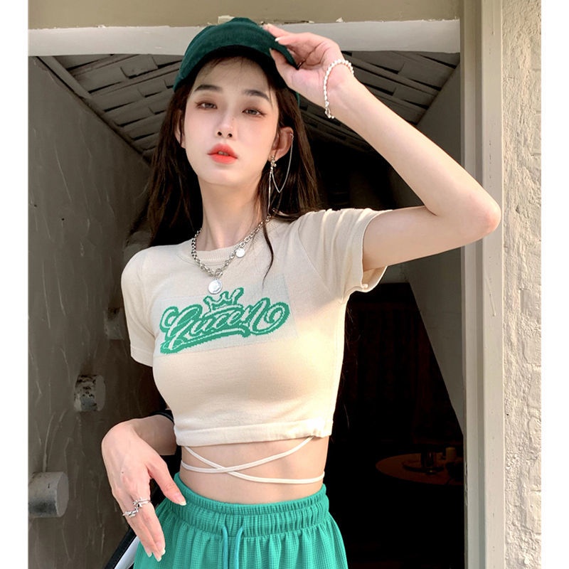 Áo thun COZOKC dệt kim tay ngắn dáng ôm cột dây in chữ thời trang cho nữ