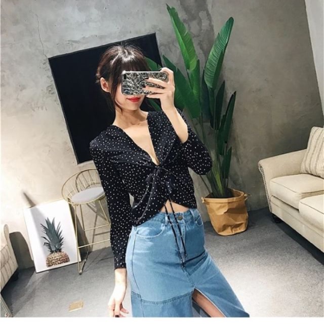 Áo chấm bi