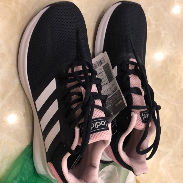 Giày adidas nữ