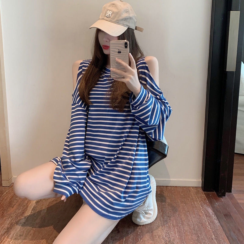 Jiashucheng Áo Thun Nữ Dài Tay Cổ Tròn Sọc Ngang Hở Vai Phong Cách Hàn Quốc Mới