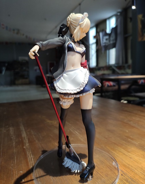 Mô hình figure nhân vật Saber trong FGO ver Maid