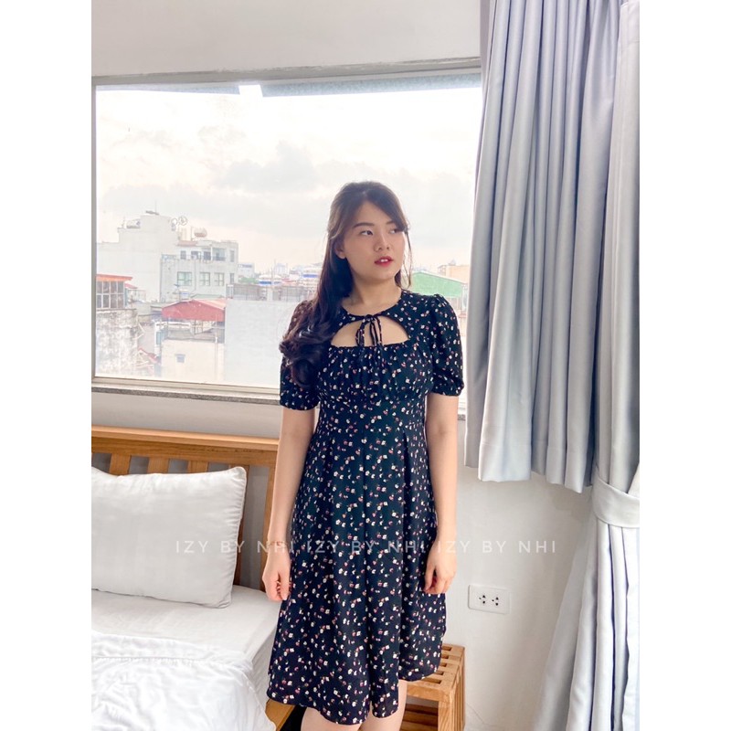 [Mã SKAMA06 giảm 8% tối đa 50K đơn 250K] ĐẦM VÁY BIGSIZE NHÚN NGỰC BUỘC NƠ HOA NHÍ ĐEN - LILY DRESS BIG SIZE - IZYBYNHI | BigBuy360 - bigbuy360.vn