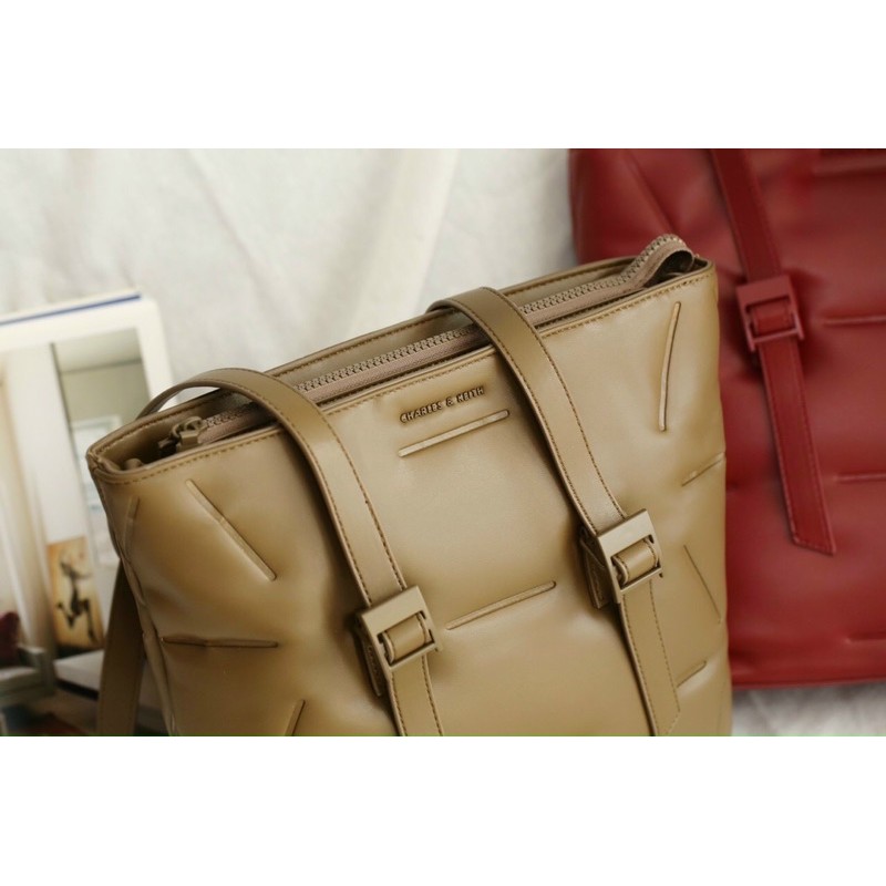 TNS-Túi tote công sở form vuông hottrend khoá kéo CnK pufet tote-chất da mềm cao cấp chần bông-màu nâu cofee cực tây
