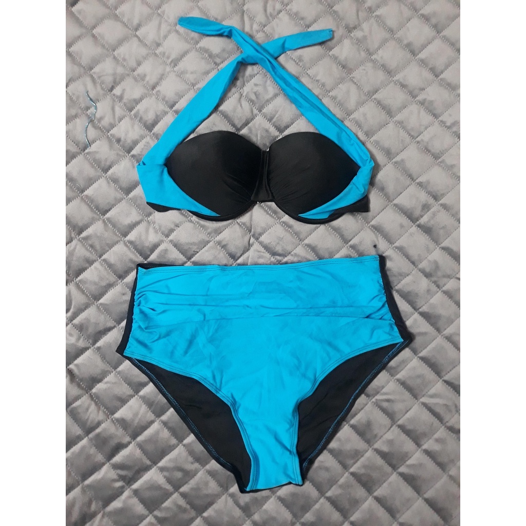 SET BIKINI