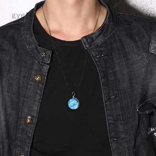 Dây Chuyền Mặt Thủy Tinh Hình Vũ Trụ Có Thể Phát Sáng